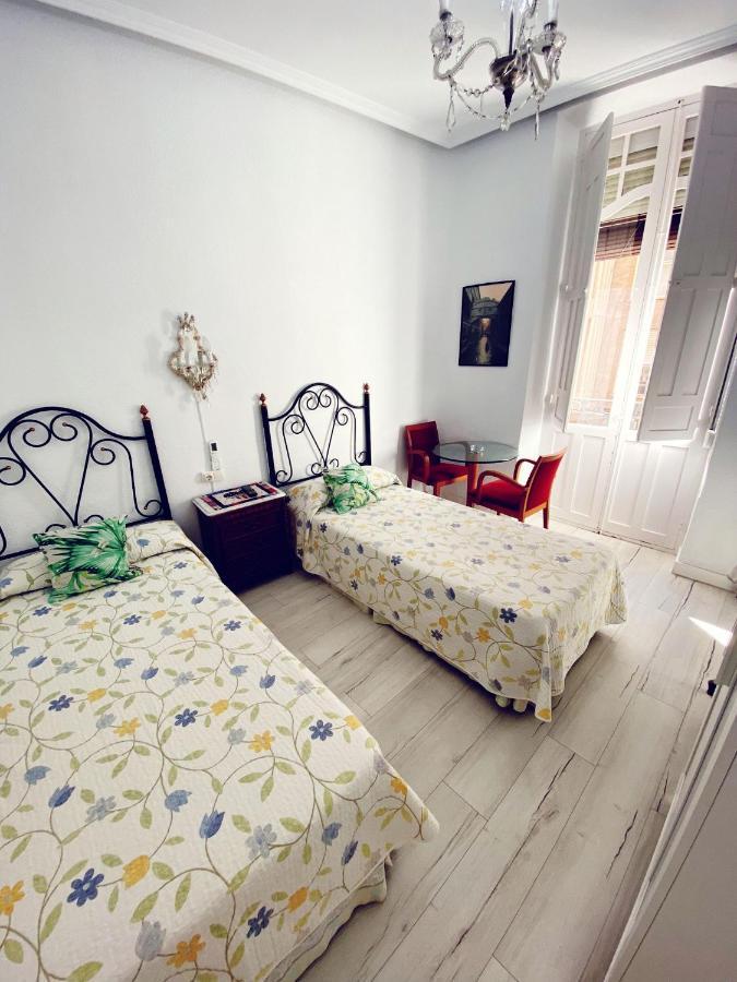 Guesthouse Antonio Аликанте Экстерьер фото